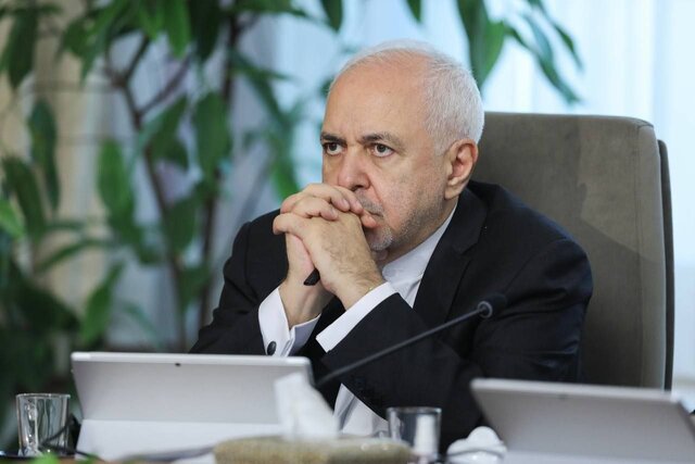 ظریف حسابهای تلگرام و واتساپ خود را غیرفعال کرد