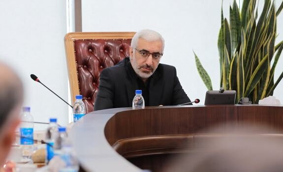 رئیس سازمان بورس: هیچ ابهامی در پرداخت وام‌ وجود نداشته است