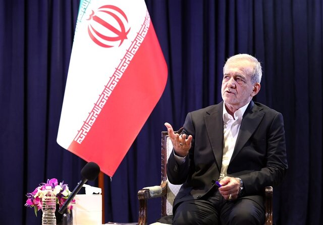 پزشکیان: نخبگان ایرانی در هر گوشهای از جهان برای ما قابل احترامند