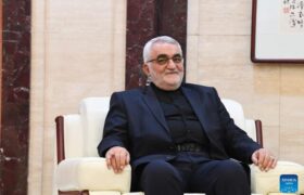 بروجردی: فراهمسازی زمینه تولید و رفع موانع سرمایهگذاری؛ دو ماموریت اصلی دولت