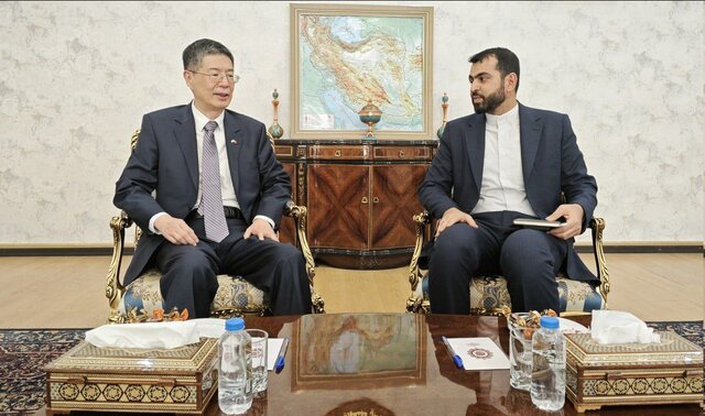سفیر چین در ایران برای نقشآفرینی در حوزه دیپلماسی پارلمانی اعلام آمادگی کرد