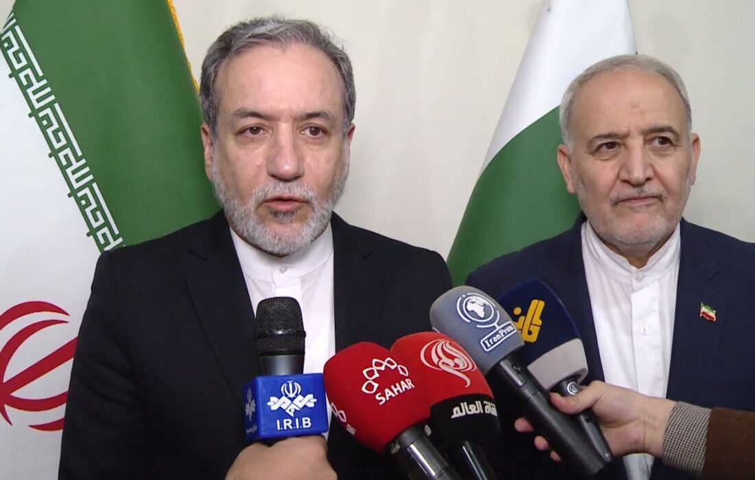 عراقچی: ایران و پاکستان به ارتباط نزدیک گروهکهای تروریستی و رژیم صهیونیستی باور دارند