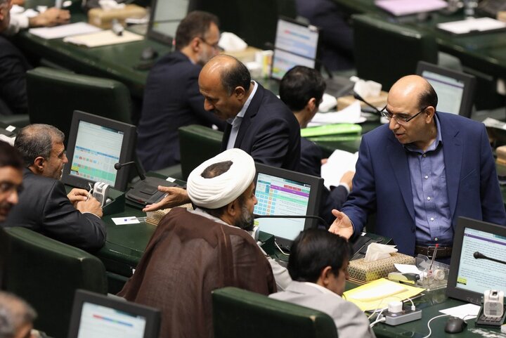 تعداد اعضای هیئت اجرایی در شعب ثبتنام انتخابات شوراها تعیین شدند