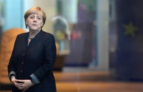 مرکل خواستار گفتوگوی اوکراین و کشورهای غربی با روسیه شد