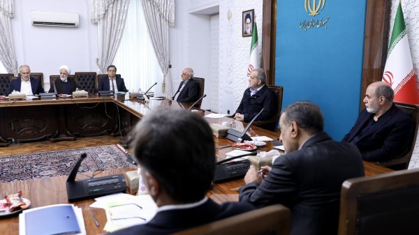 تاکید رئیس جمهور به پیگیری هر چه سریعتر اجرا و تکمیل توافقات خارجی