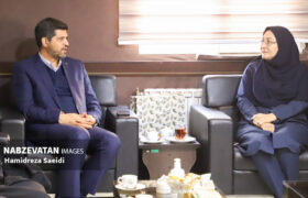 نشست مدیریت شهری زرین شهر با مدیرکل حفاظت محیط زیست استان اصفهان