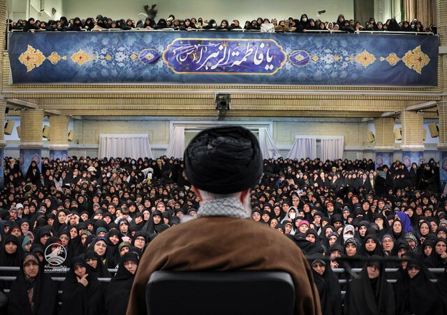 سهشنبه؛ سخنرانی رهبر انقلاب در دیدار هزاران نفر از بانوان
