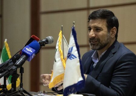 طحان‌نظیف: شعار سال پشتوانه قانون اساسی دارد