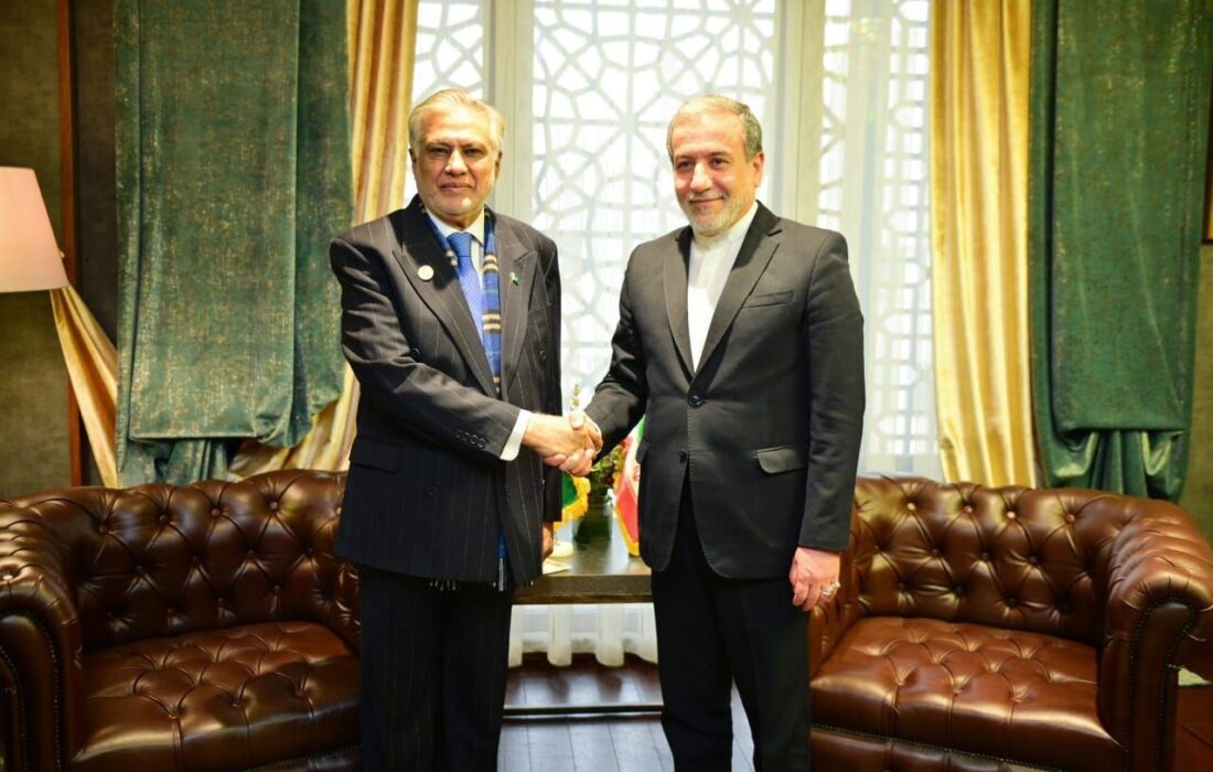 توافق وزرای خارجه ایران و پاکستان برای تعمیق همکاریهای دوجانبه