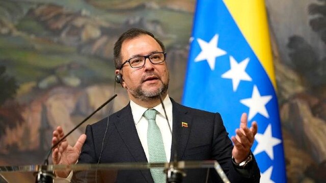 وزیر خارجه ونزوئلا: غرب و اسرائیل دست از حمایت از تروریسم در سوریه بردارند