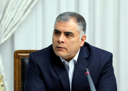 پاک‌نژاد: فرصت‌های مناسبی برای سرمایه‌گذاری شرکت‌های روسی در صنعت نفت فراهم است