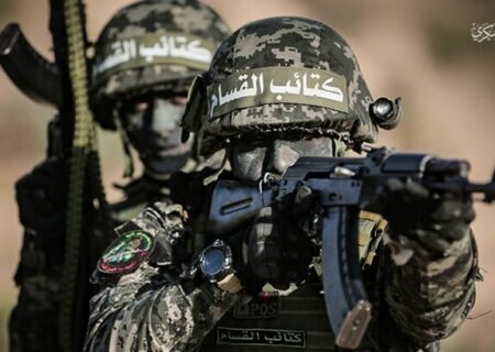 حمله رزمندگان «القسام» به خودروی نظامی اشغالگران در شمال نوار غزه