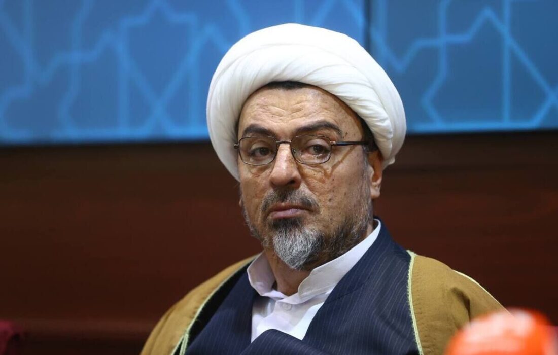 حسنخانی: سالنهای ورزشی خالی را رایگان در اختیار مردم قرار میدهیم