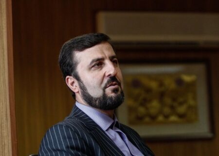 غریب‌آبادی: برنامه هسته‌ای ایران، تحت نظارت آژانس و برابر تعهدات قانونی، انحرافی نداشته است