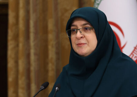 پرداخت روزانه ۲۳۶ میلیارد تومان هزینه درمان توسط بیمه سلامت/ استخدام ۱۰ هزار پرستار