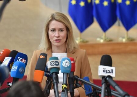 کالاس: هیچ بخشی از درآمدهای مسکو در امان نیست