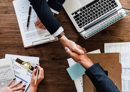 بررسی حقوقی تدلیس در معاملات آنلاین