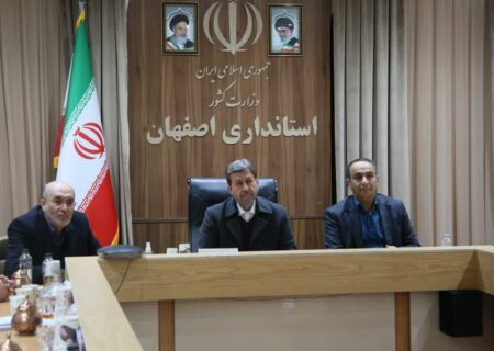 گام نخست پیشتازی اصفهان در آغاز تولید ۱۷۸۵مگاوات برق خورشیدی در دهه فجر 