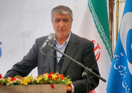 اسلامی: صنعت هسته‌ای تراز اول شأن ملت ایران است