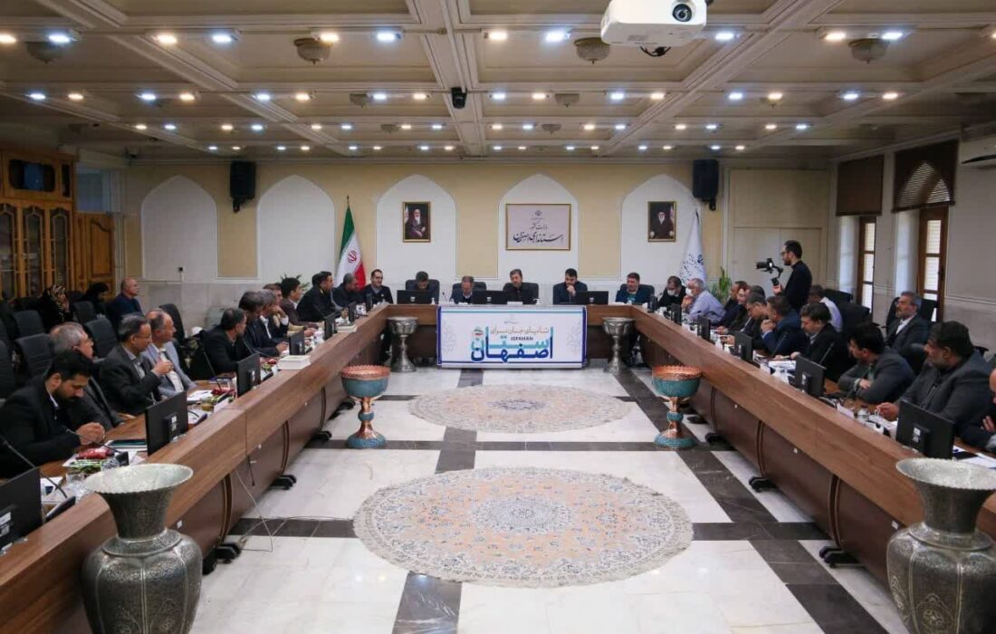 تمرکز بر برنامهریزی جامع در ستاد خدمات سفراصفهان، در آستانه نوروز ۱۴۰۴