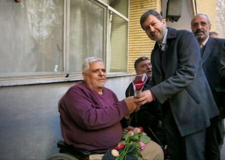 اصفهان در بین سه استان اول در افتتاح پروژه‌های دهه فجر قرار گرفت