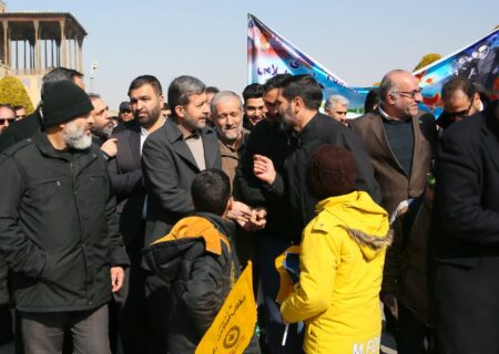 جمالی‌نژاد: شکوه حضور مردم در مقابل عداوت دشمنان قرار گرفته است