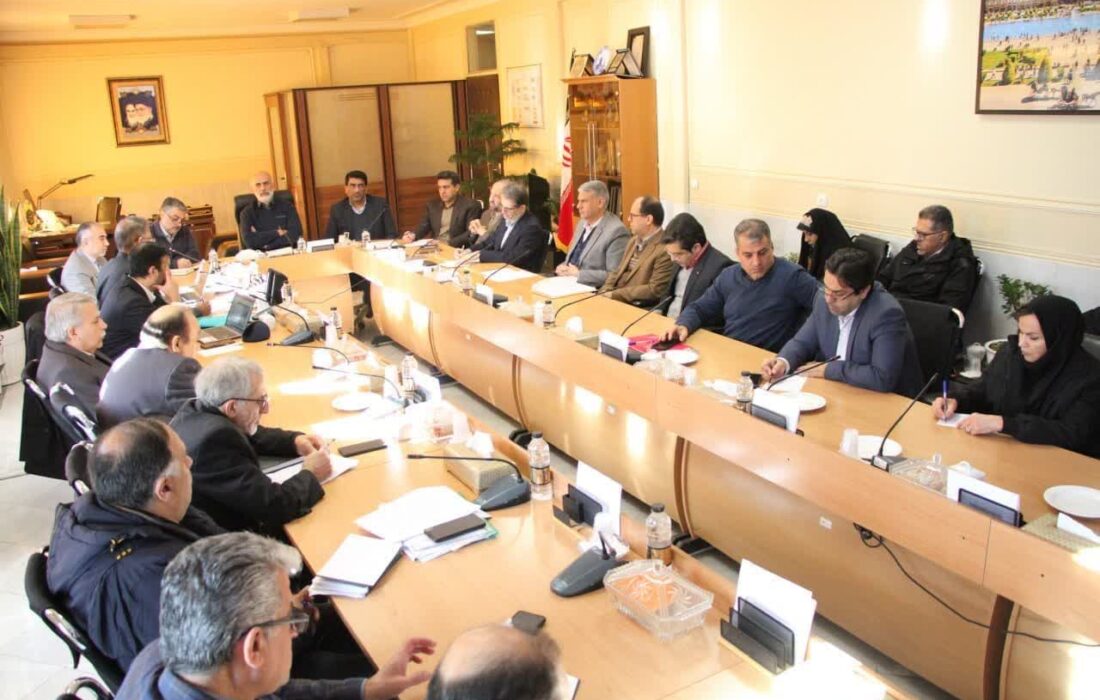 قطع گاز و برق در اصفهان، تهدیدی برای کل کشور است