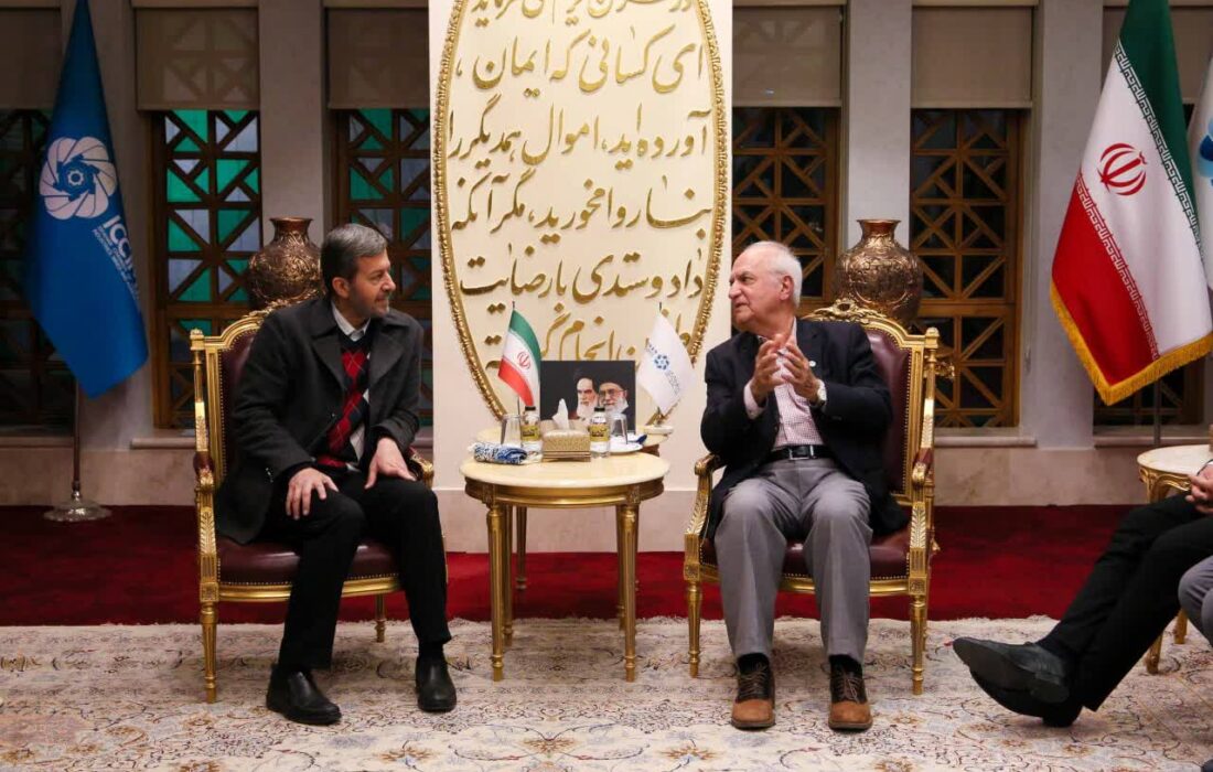 دیدار استاندار با اقتصاددان اصفهانی در کانادا