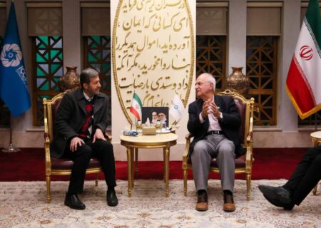 دیدار استاندار با اقتصاددان اصفهانی در کانادا