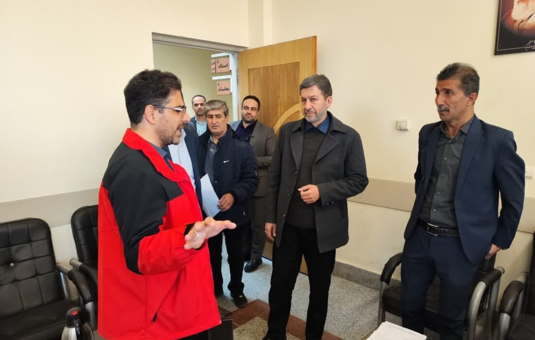 بازدید سرزده استاندار اصفهان از شهرداری و شرکت عمران بهارستان