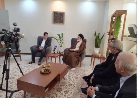 نمایندگان رهبر انقلاب در منازل تعدادی از جانبازان سرافراز حضور یافتند