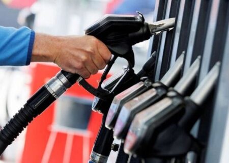 تکذیب کاهش ۴۰ درصدی مصرف بنزین پس از اجرای طرح جدید