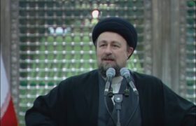 سید حسن خمینی: دشمنان از هر سو آمده‌اند، اگر با هم باشیم بسیار قوی هستیم