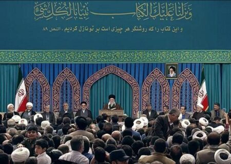 رهبر انقلاب: ملّت ایران جرات دارد که بگوید «مرگ بر آمریکا»؛ آمریکا متجاوز و دروغگو است