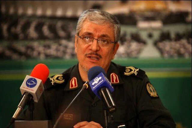 سردار طلایی نیک: توان موشکی میتواند الگوی خنثیسازی تحریمها در سایر عرصهها باشد