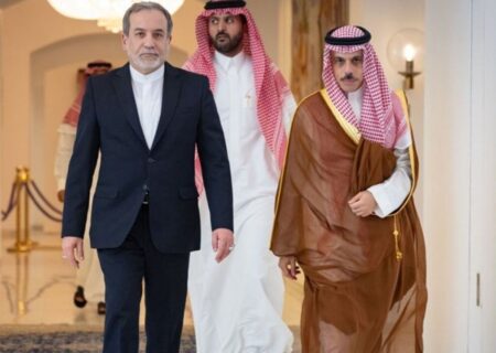 سیاست همسایگی و اعتماد سازی ایران در منطقه