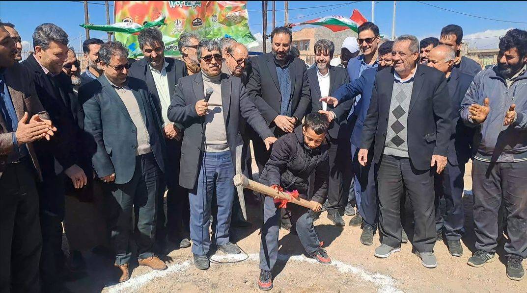 ساخت مدرسه ۶ کلاسه روستای مبارک آباد آغاز شد