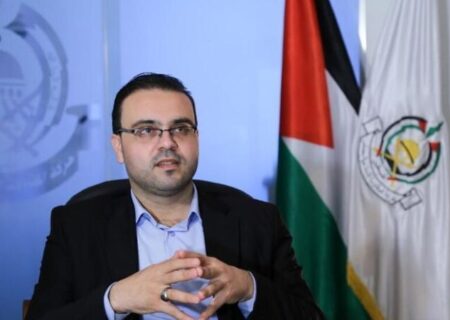 داشتن سلاح ، حق مشروع مقاومت است و نمی توان آن را کنار گذاشت