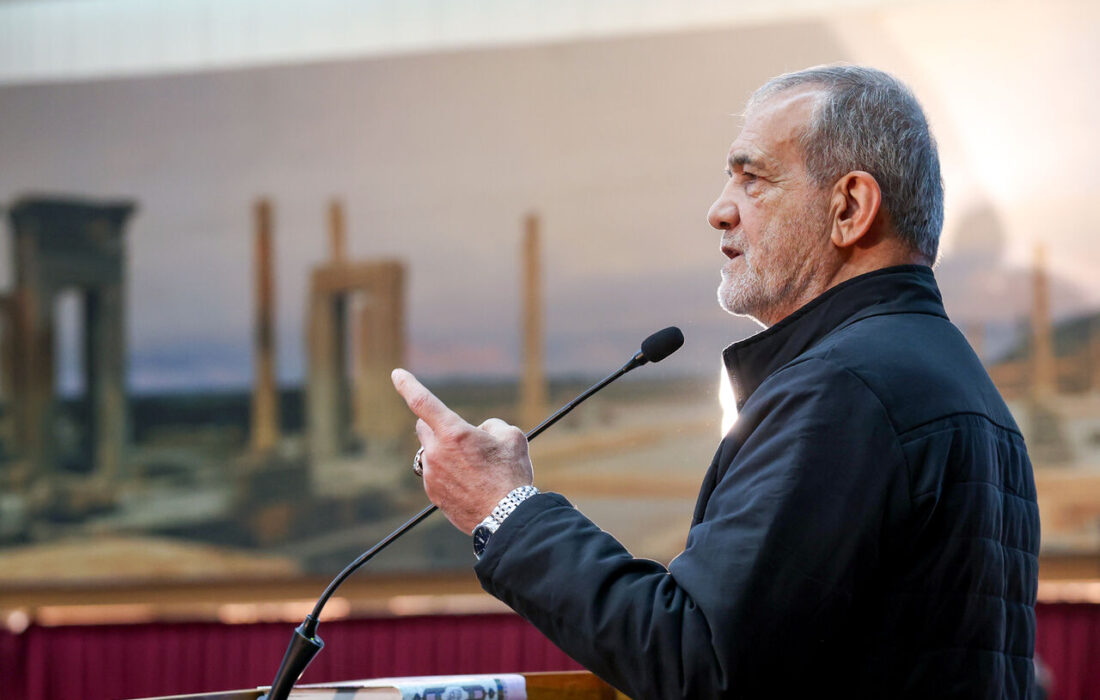 رئیس جمهور: وحدت و صلح جهانی با ارتباطات دوستانه امکان پذیر است/ ما به دنبال جنگ نیستیم