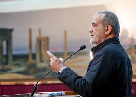 رئیس جمهور: وحدت و صلح جهانی با ارتباطات دوستانه امکان پذیر است/ ما به دنبال جنگ نیستیم