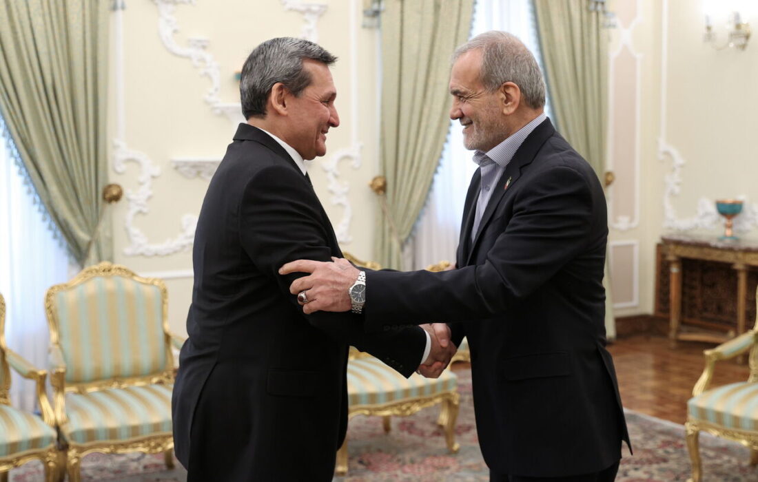 پزشکیان: ایران همواره خواستار گسترش روابط با ترکمنستان بوده است