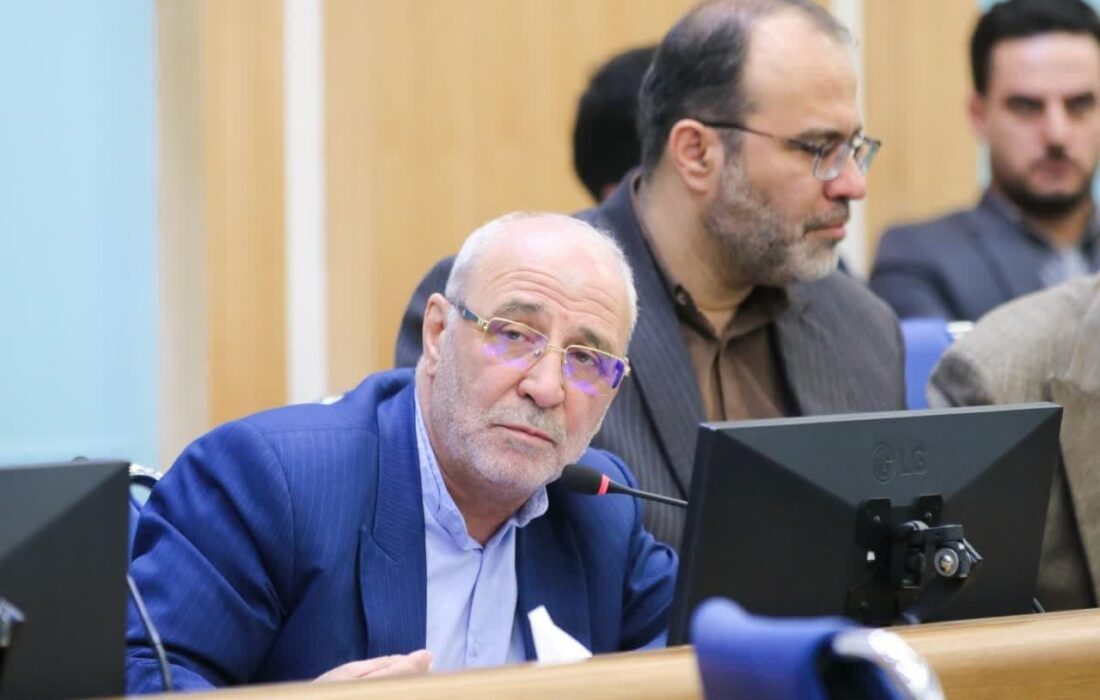 منتظر تصمیم عادلانه وزرات نیرو برای وضعیت زایندهرود هستیم