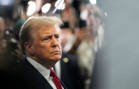 کاهش محبوبیت ترامپ در میان طبقه متوسط آمریکا