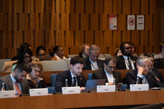 وزیر علوم از تحریم‌های علمی-تحقیقاتی در نشست جهانی یونسکو انتقاد کرد