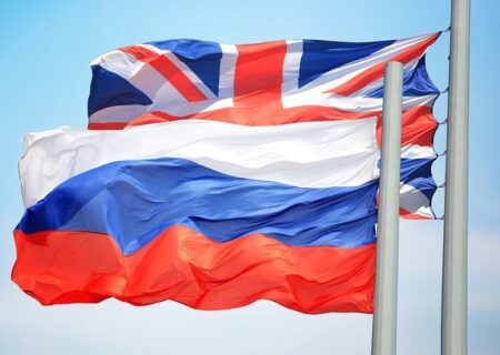 تنش دیپلماتیک لندن و مسکو؛ احضار سفیر روسیه و اخراج دیپلمات در واکنش به اقدام مسکو