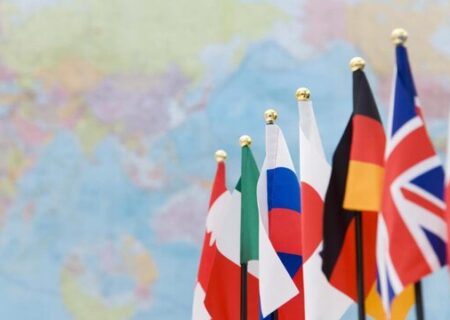 ایران باید دیپلماسی را انتخاب کند