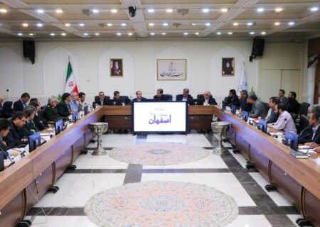 تأمین اعتبارات ملی و استانی برای توسعه سرانه‌های فرهنگی و اجتماعی در خمینی‌شهر