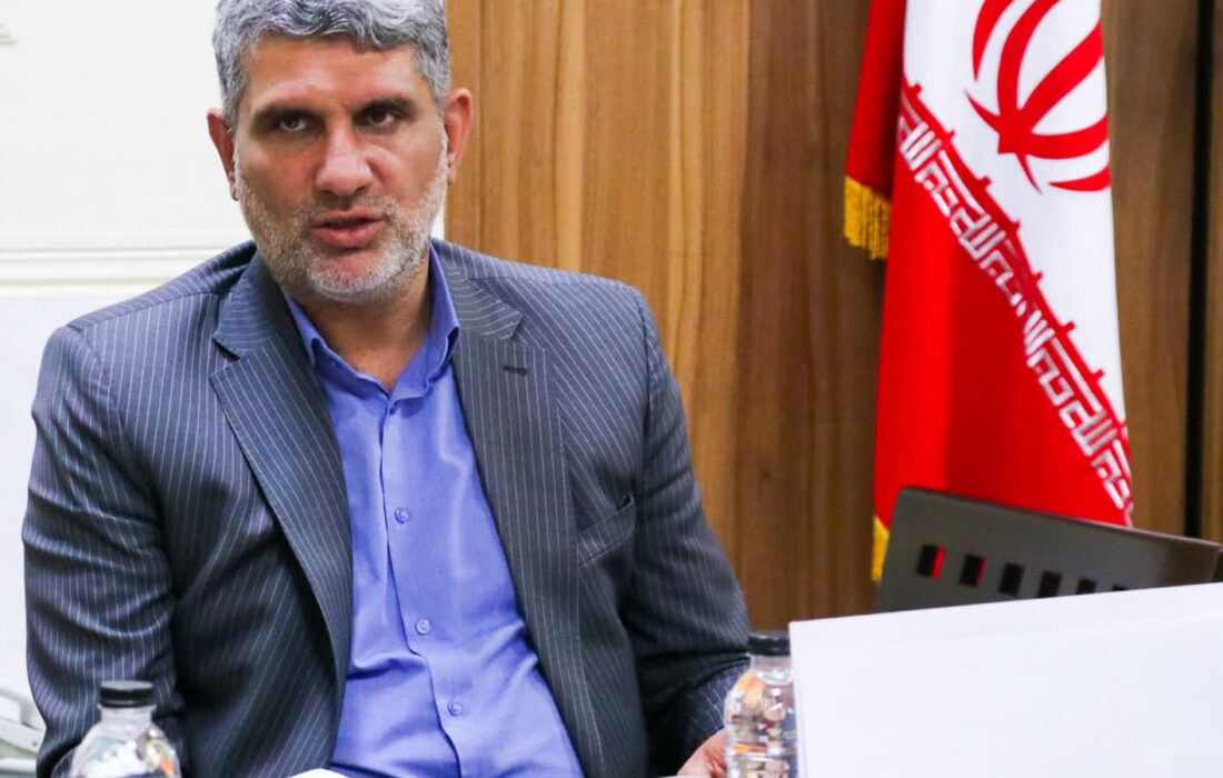 معتمدی: حمایت مدیریت استان از اقدامات پژوهشی با موضوع چالشهای اصفهان/برگزاری با کیفیت هفته پژوهش در دستورکار است