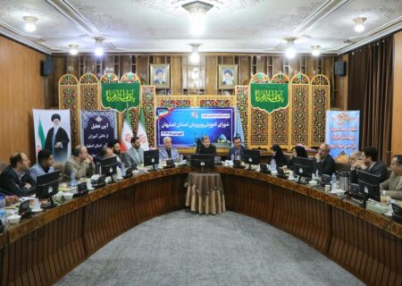 جمالی‌نژاد: نرخ ۹۸ درصدی سواد در اصفهان/میانگین نمرات دانش‌آموزان با رقابت مثبت افزایش یابد