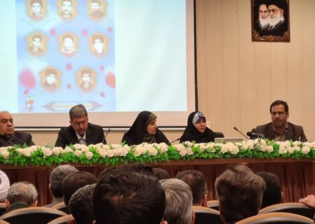 نائین نیاز به توسعه زیرساخت‌هاو احیای بافت تاریخی و حل بحران مسکن دارد